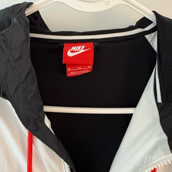 Nike Men's Teal, Black, and White Windbreaker - Picture 2 of 3